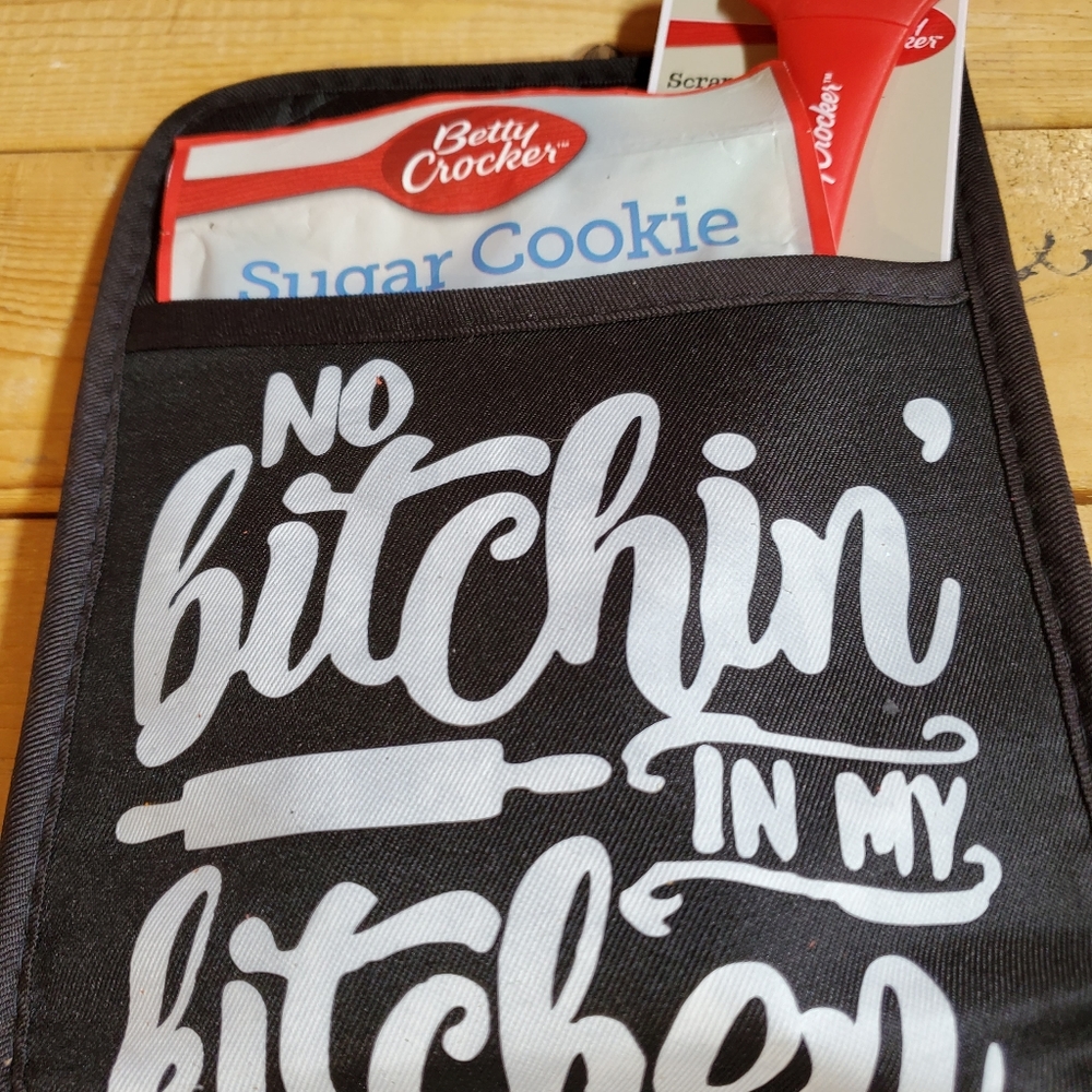 Custom pot holders - Picture 3 of 8